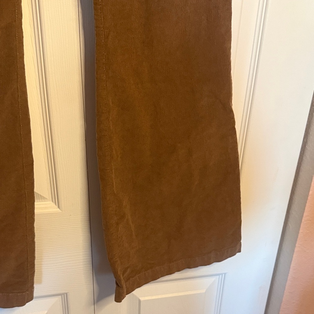 Hollister High-Rise Brown Corduroy Flare Pants size 13R - Picture 5 of 7